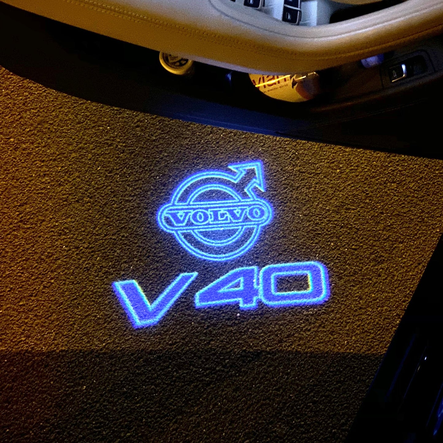 Volvo LOGO PROJECROTR LUCI Nr.93 (quantità 1 = 2 Logo Film / 2 luci porta)