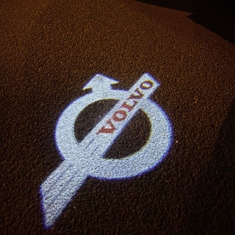 Volvo LOGO PROJECROTR LIGHTS Nr.54 (Menge 1 = 2 Logo Film / 2 Türleuchten)