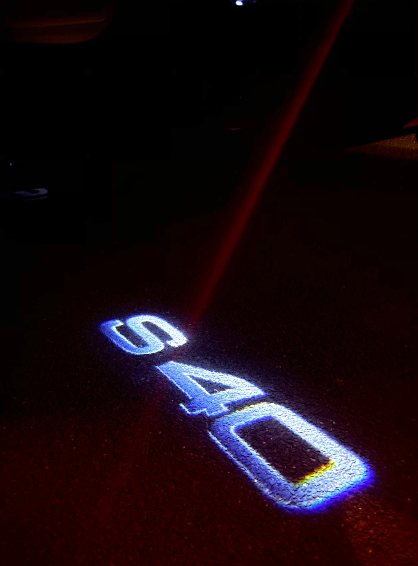 Volvo LOGO PROJECTOR LIGHTS Nr.108 (الكمية 1 = 2 شعار فيلم / 2 أضواء باب)