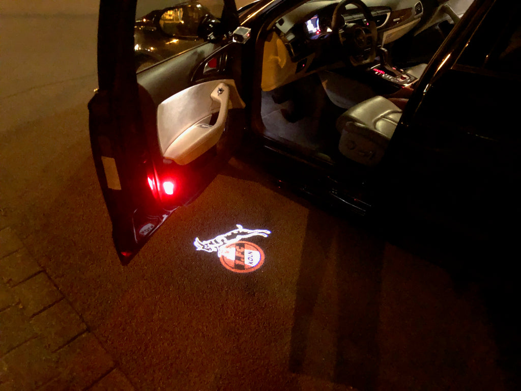 FC Köln Logo Nr.257 (Menge 1 = 2 Logofilme /2 Türleuchten)