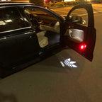 Adidas Logo Nr.227 (quantité 1 = 1 ensemble/2 feux de porte)