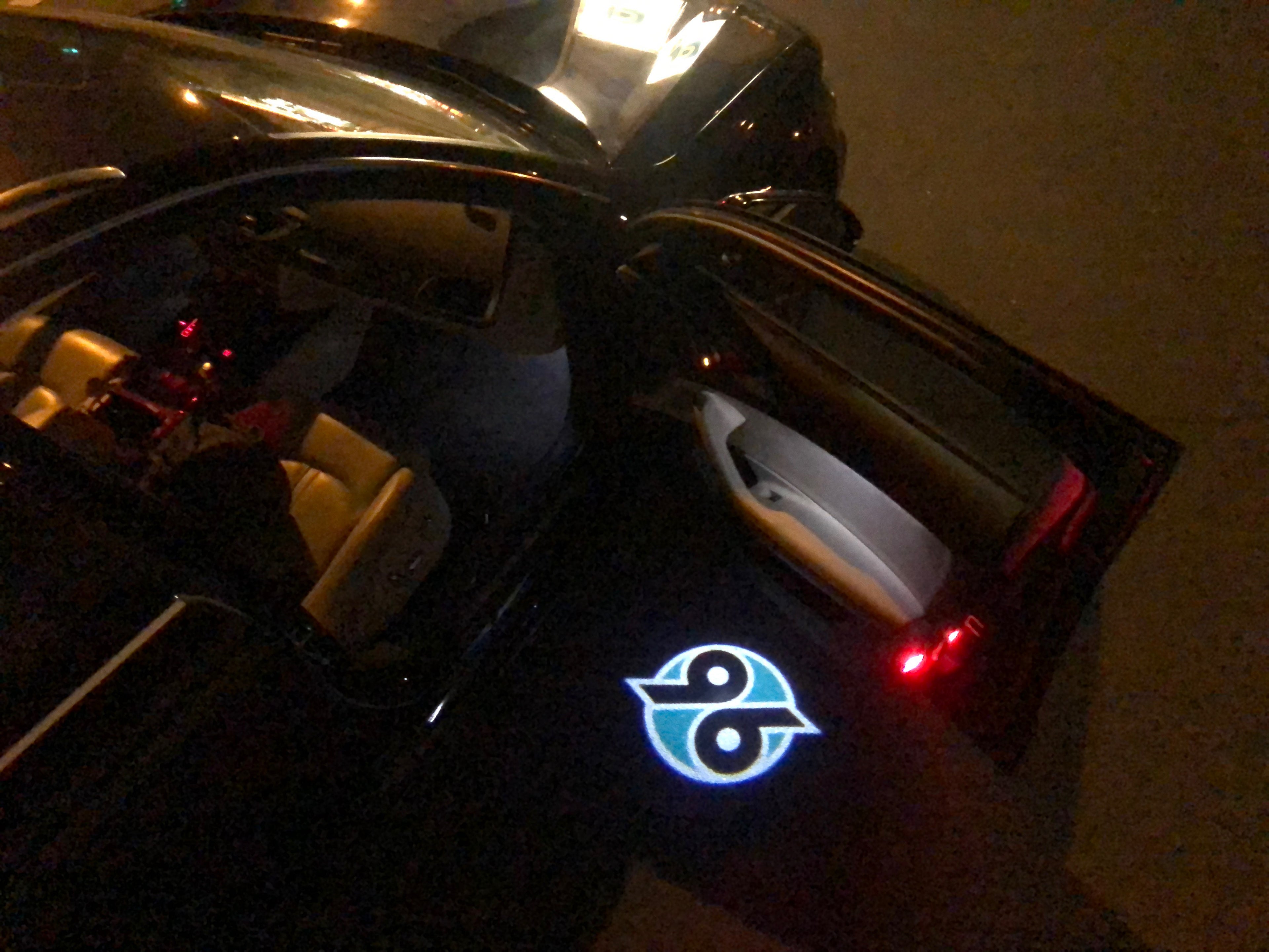 HANNOVER 96 Logo Nr.238 (Menge 1 = 2 Logo-Folien / 2 Türleuchten）