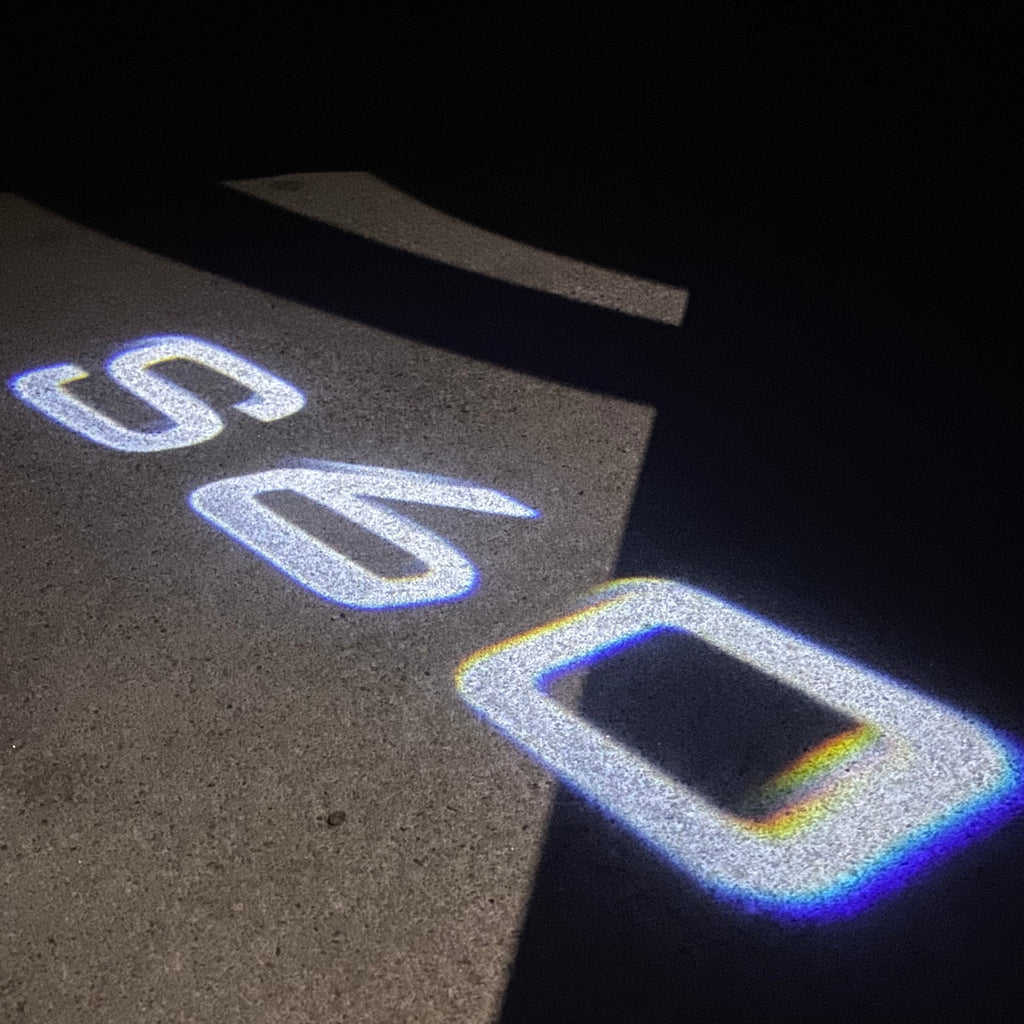 Volvo LOGO PROJECROTR LIGHTS Nr.116 (Menge 1 = 2 Logo Film / 2 Türleuchten)