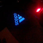 ADIDAS Logo Nr.229 (quantité 1 = 1 jeux / 2 lumières de porte)