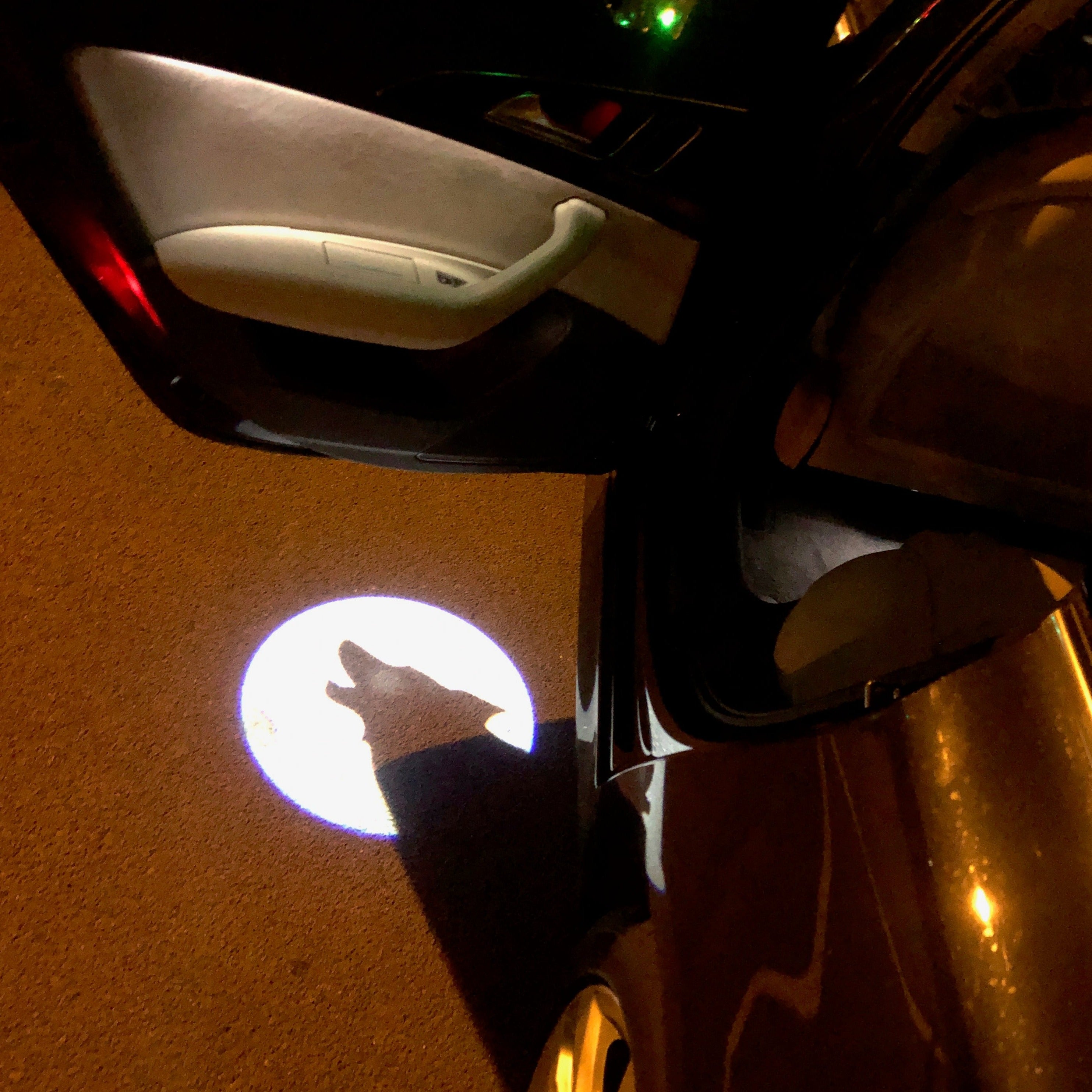 WOLF Logo door lights Nr.226 (quantity 1 = 2 Logo Films /2 door lights）Movie Series Logo