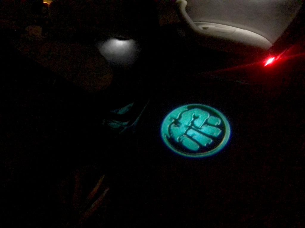 HULK Logo Nr.212 (Menge 1 = 2 Logofolien /2 Türleuchten)