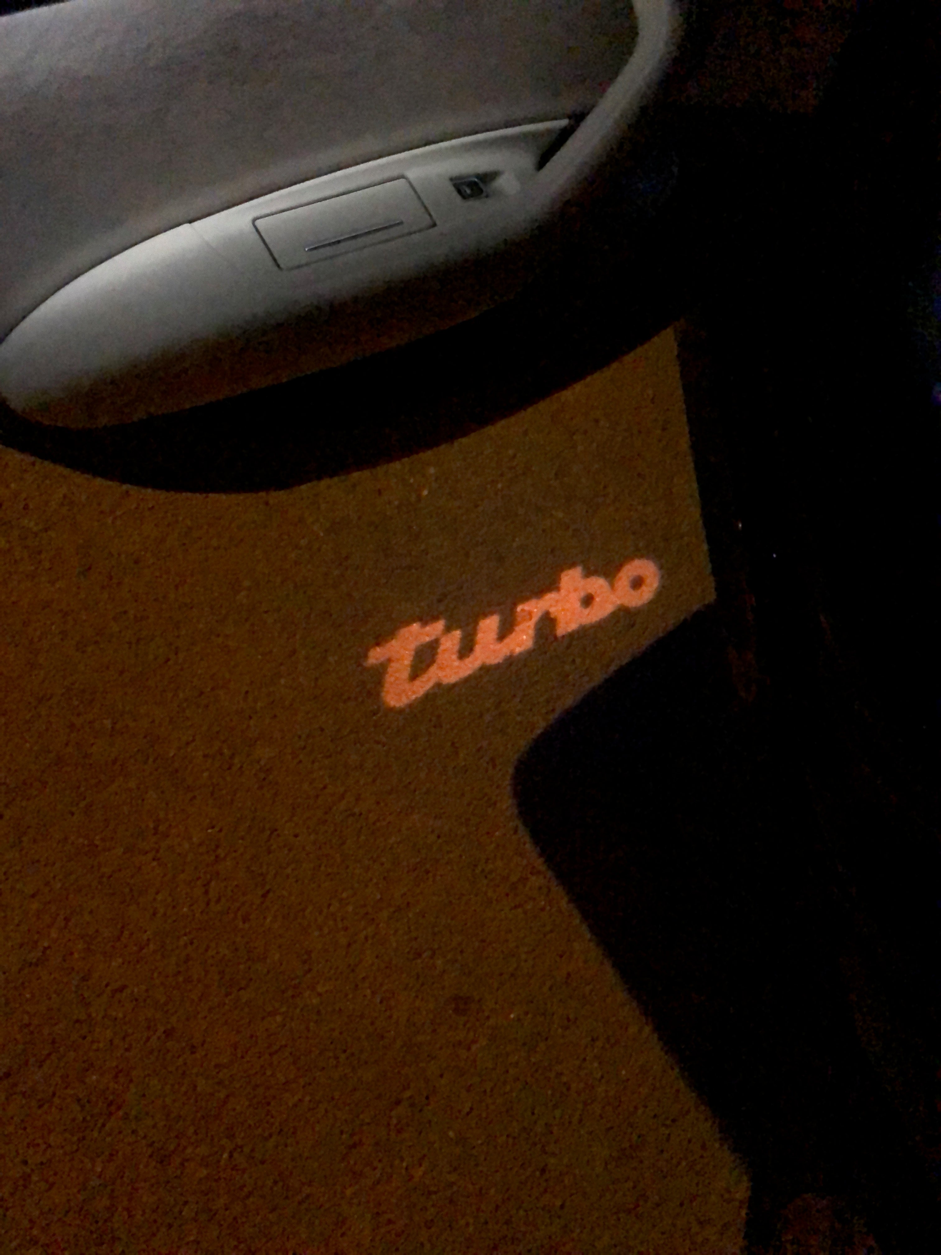 LUCES DE PROYECTOR LOGO MERCEDES BENZ TURBO Nr.25 (cantidad 1 = 1 juegos / 2 luces de puerta)