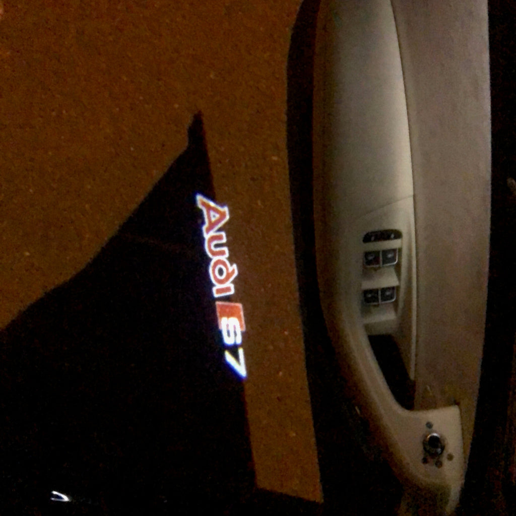 LUCI AUDI LOGO PROJECTOT Nr.93 (quantità 1 = 2 Pellicole Logo / 2 luci porta）