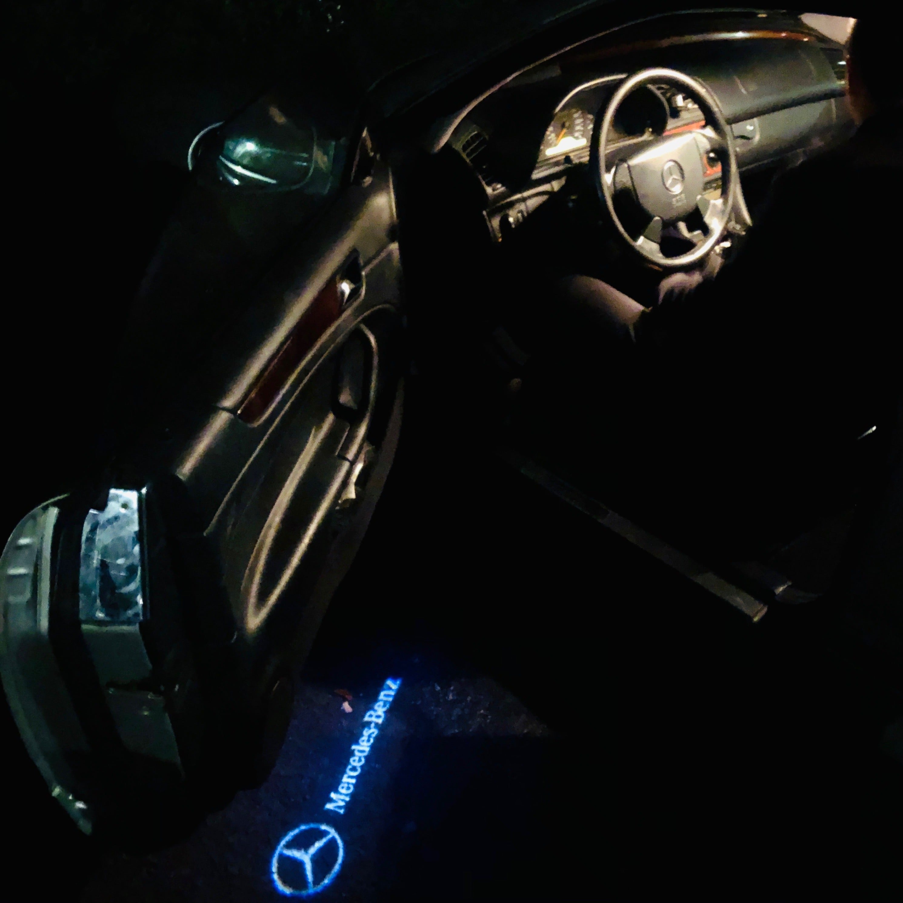 LUCES DE PROYECTOR LOGO MERCEDES BENZ Nr.06 (cantidad 1 = 1 juegos / 2 luces de puerta)