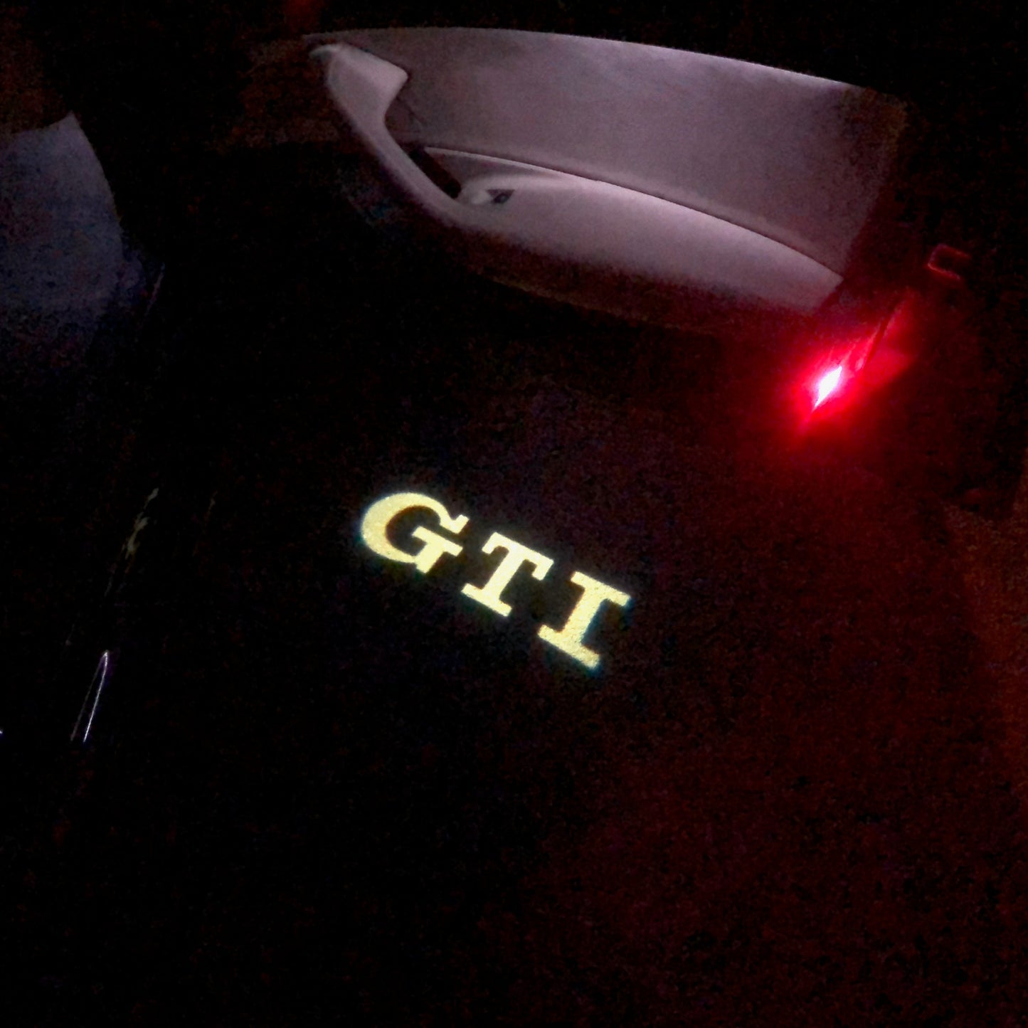 Volkswagen Door lights GTI Logo Nr. 48 (cantidad 1 = 2 Logo Films /2 luces de puerta)