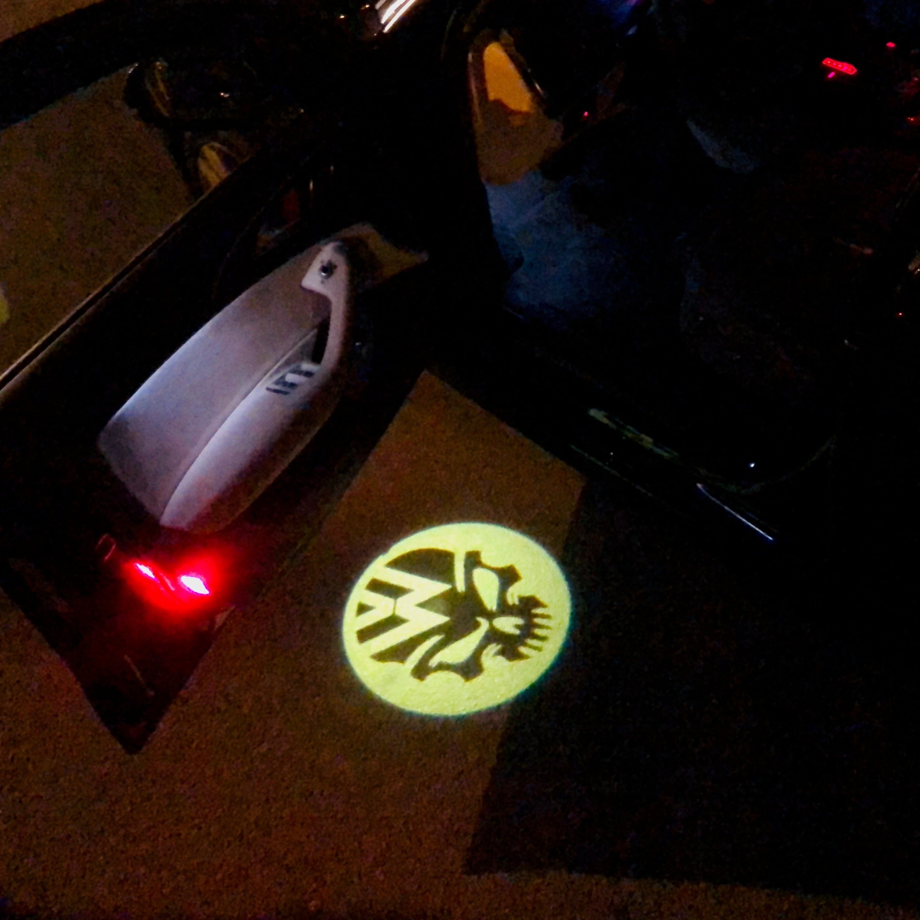 Volkswagen Türleuchten Logo Nr. 15 (Menge 1 = 2 Logofolien /2 Türleuchten)