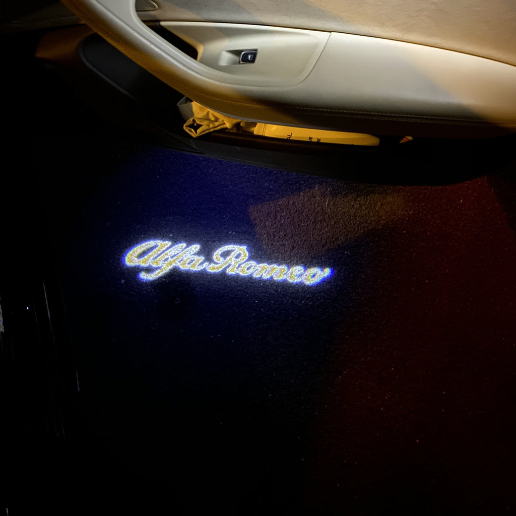 Alfa Romeo LOGO PROJECTOT LIGHTS Nr.06 (cantidad 1 = 2 logo película / 2 luces de puerta)